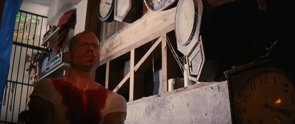 Butch Coolidge Bruce Willis relojes katana escena Pulp Fiction