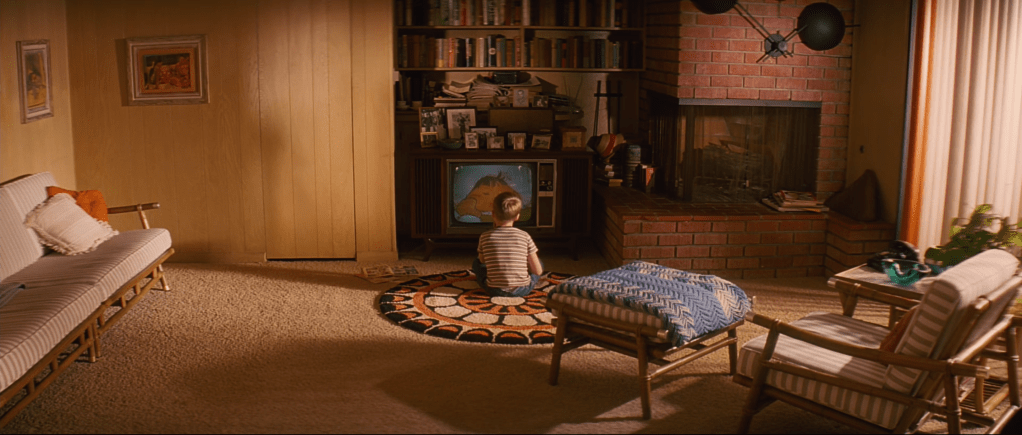 Butch Coolidge niño televisor Bruce Willis reloj de oro escena Pulp Fiction Christopher Walken